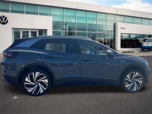 New 2026 Volkswagen ID.4 Pro S Plus AWD/4WD image 4