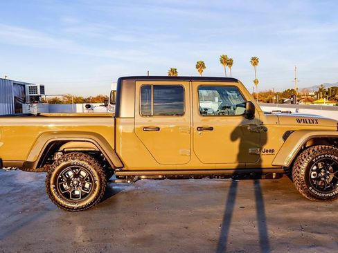 New 2026 Jeep Gladiator Willys image 13