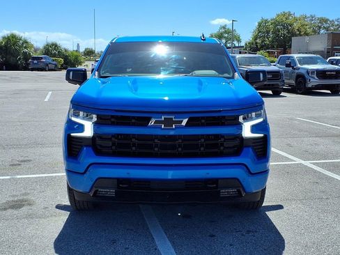 Used 2025 Chevrolet Silverado 1500 RST w/ Convenience Package II image 2