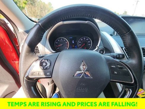 Used 2018 Mitsubishi Eclipse Cross SE image 25