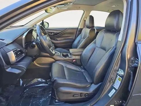 Used 2023 Subaru Legacy Limited image 9