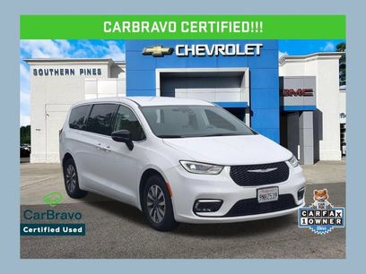 Used 2024 Chrysler Pacifica Limited