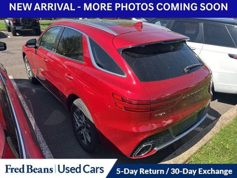 Used 2024 Genesis GV70 2.5T Advanced w/ Advanced Package image 6