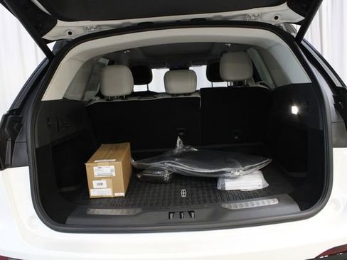 New 2026 Lincoln Nautilus Reserve AWD/4WD image 31