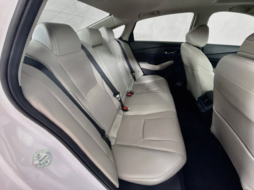 Used 2025 Honda Accord Touring image 29