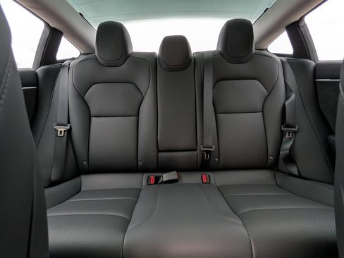 Used 2024 Tesla Model 3 Performance image 25