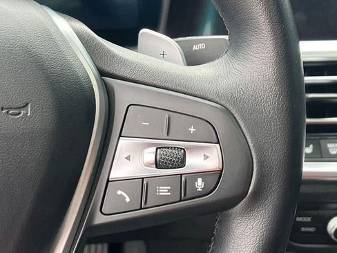 Used 2022 BMW 330i Sedan w/ Convenience Package image 28