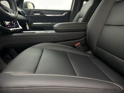 New 2026 GMC Acadia Elevation w/ Elevation Premium Package image 24