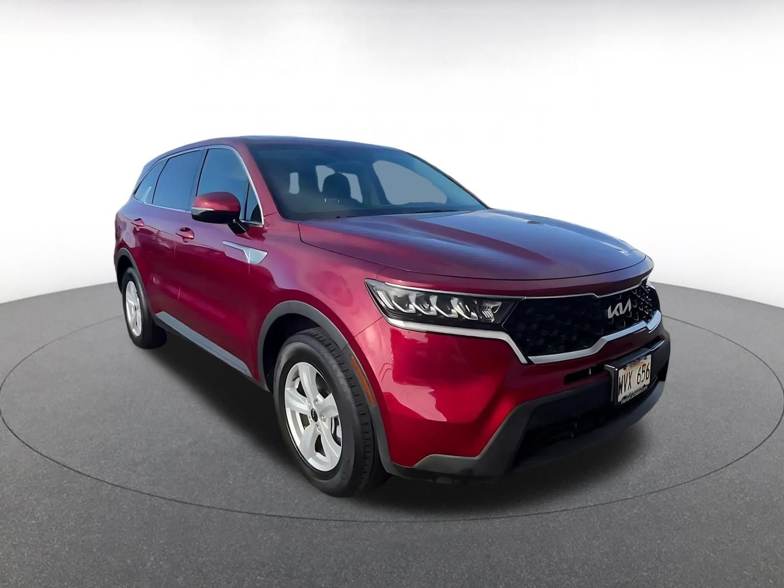 Used 2023 Kia Sorento LX FWD image 3