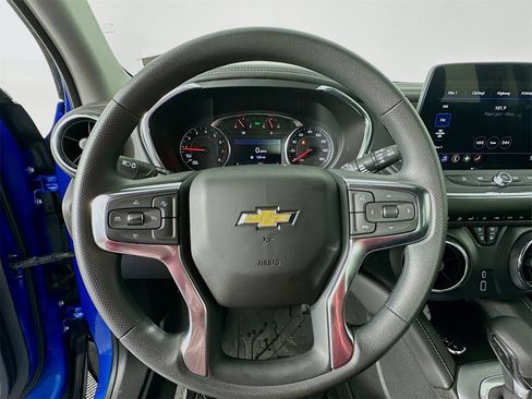 New 2025 Chevrolet Blazer LT w/ Driver Confidence Package image 11