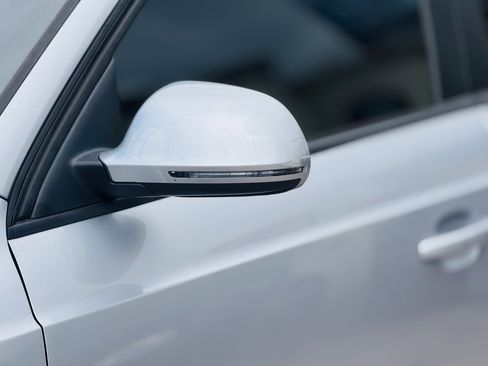 Used 2017 Audi Q3 2.0T Premium image 12