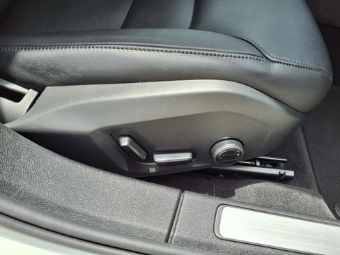 Certified 2025 Volvo S60 B5 Core w/ Protection Package Premier FWD image 13