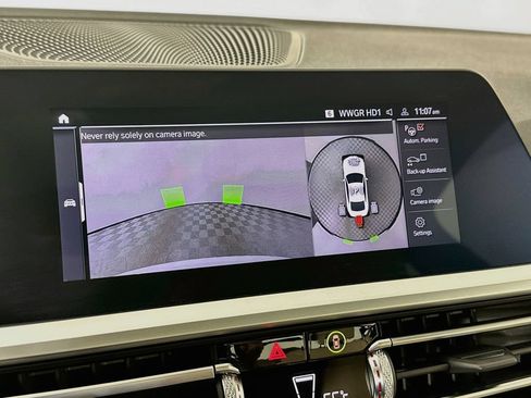 Used 2021 BMW 430i Coupe w/ Convenience Package RWD image 14