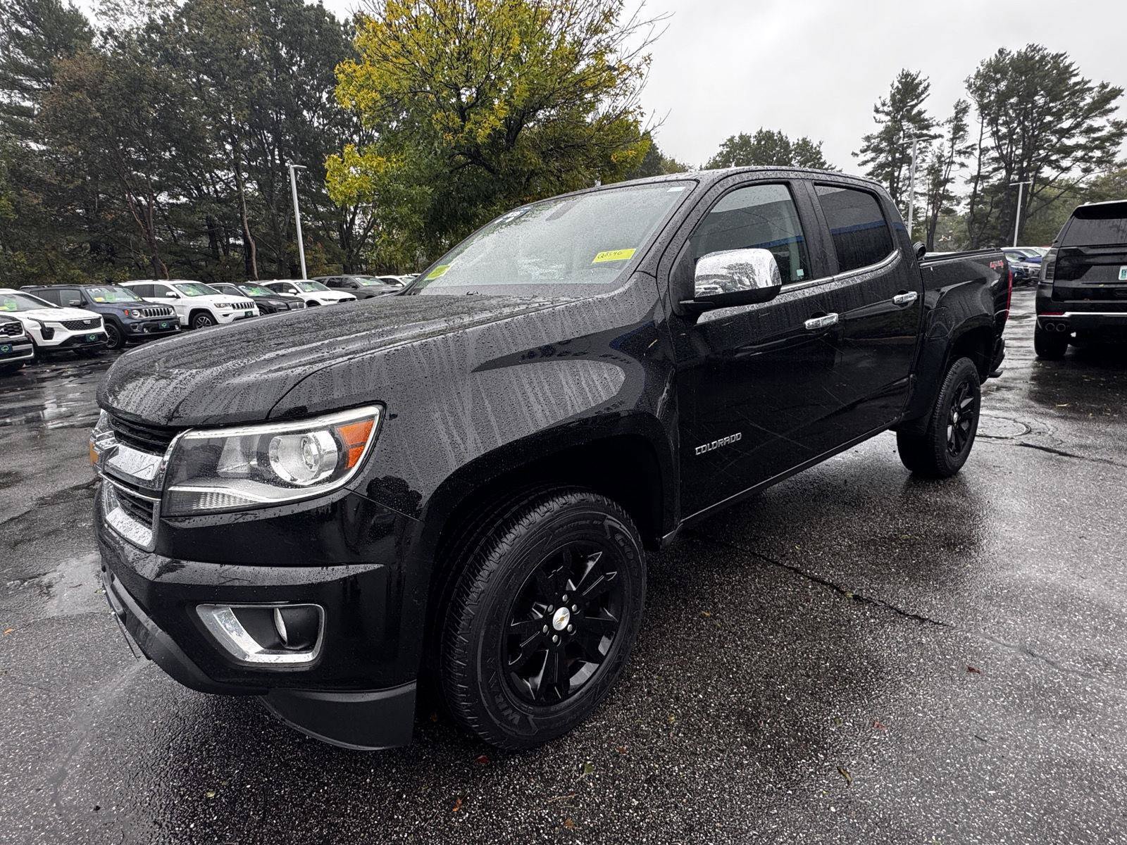 Certified 2016 Chevrolet Colorado LT w/ Luxury Package, Chrome AWD/4WD image 3