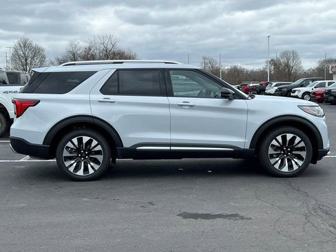 New 2026 Ford Explorer Platinum w/ LUX Leather Package image 53