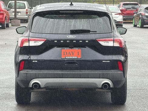 Used 2021 Ford Escape SE AWD/4WD image 6