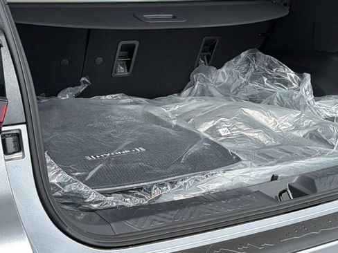 New 2026 Subaru Crosstrek 2.5i Limited w/ Crosstrek Mirror Package AWD/4WD image 53