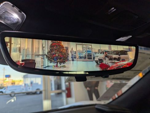 New 2026 Chevrolet Corvette E-Ray image 12