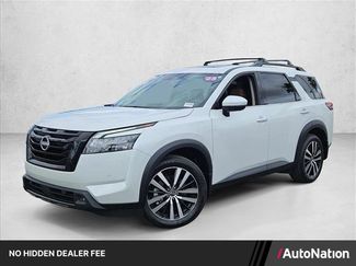 Used 2025 Nissan Pathfinder Platinum AWD/4WD video 1