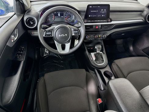 Used 2023 Kia Forte LXS image 17