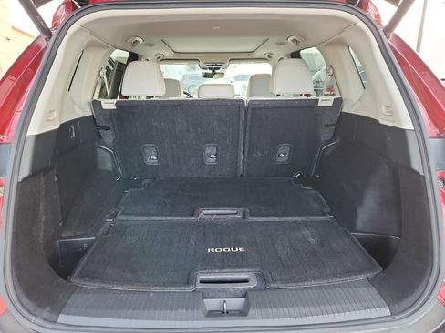Used 2023 Nissan Rogue SL w/ SL Premium Package image 13