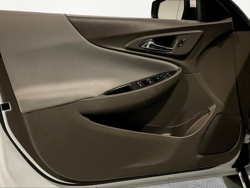 Used 2023 Chevrolet Malibu LT image 19