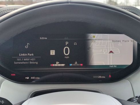 New 2026 Land Rover Range Rover Sport SE image 8