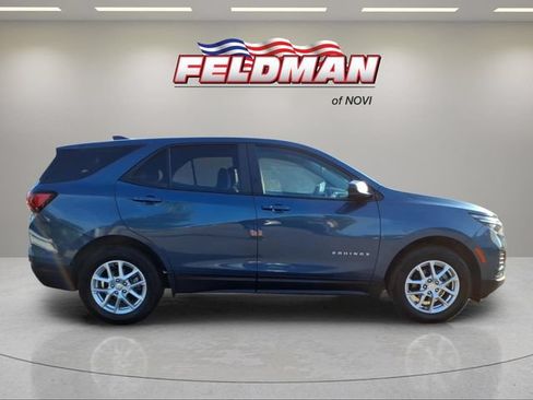Used 2024 Chevrolet Equinox LS w/ LS Convenience Package FWD image 7