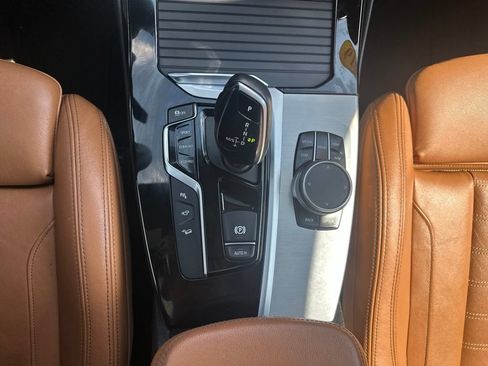 Used 2019 BMW X3 xDrive30i w/ Premium Package AWD/4WD image 8