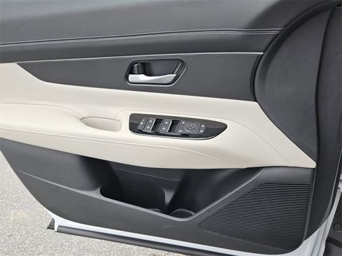 New 2025 Nissan Murano SV image 25