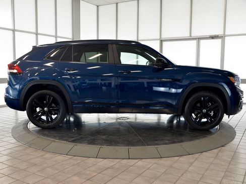 Used 2023 Volkswagen Atlas Cross Sport SEL R-Line AWD/4WD image 9