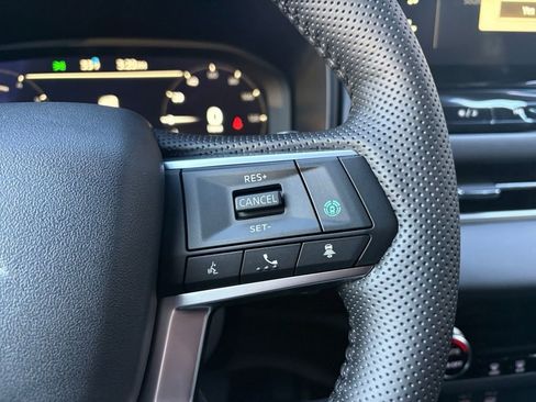 New 2026 Mitsubishi Outlander SE image 18