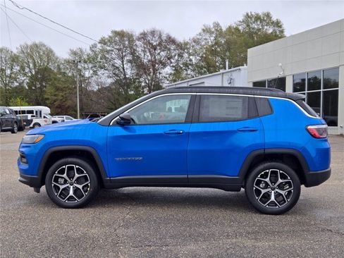New 2026 Jeep Compass Limited AWD/4WD image 23