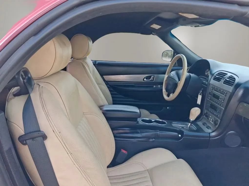 Used 2004 Ford Thunderbird RWD image 32