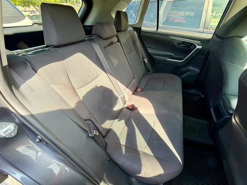 Used 2020 Toyota RAV4 LE w/ All Weather Liner Package AWD/4WD image 10