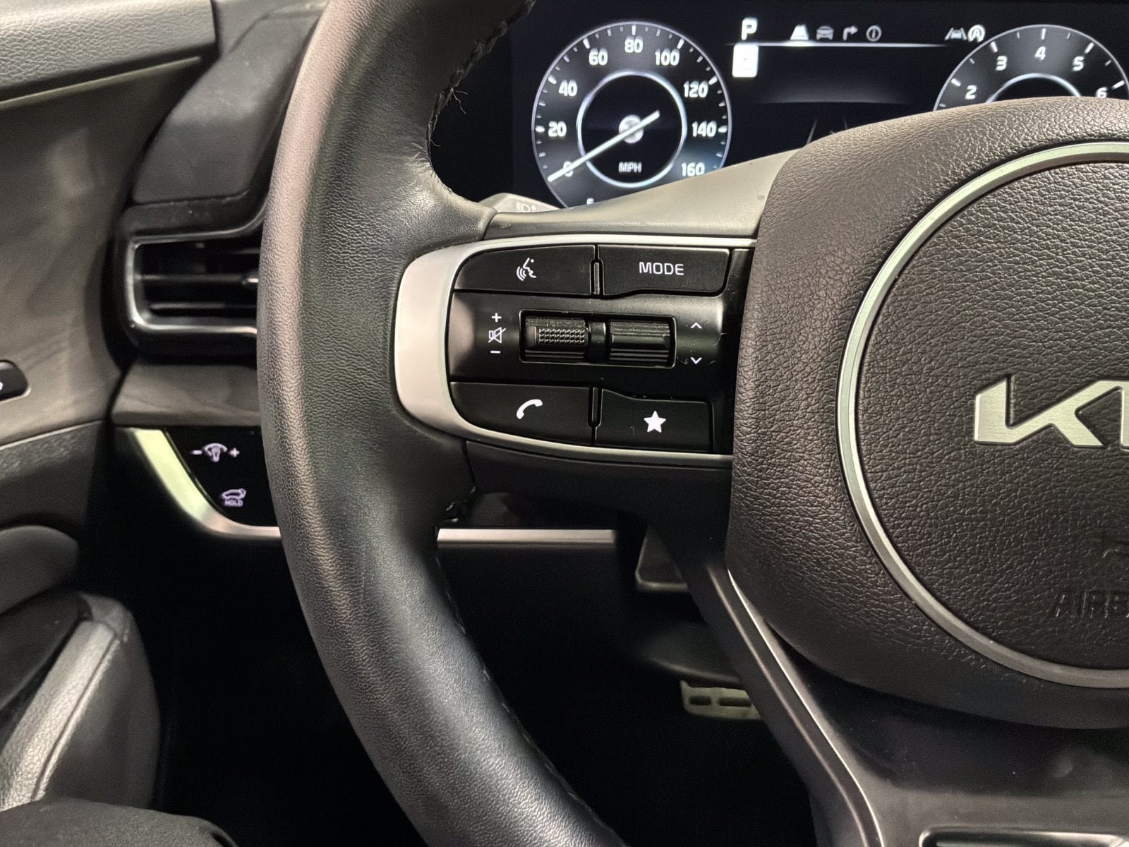 Used 2024 Kia Sportage X-Pro AWD/4WD image 18