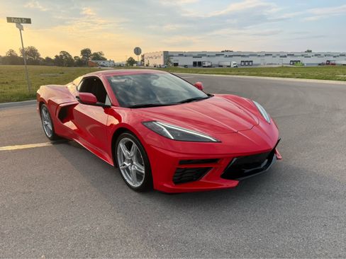 Used 2025 Chevrolet Corvette Stingray Convertible w/ 1LT RWD image 23