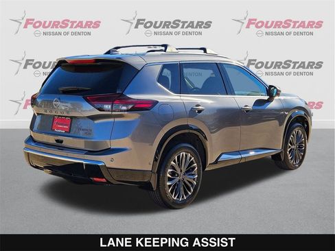 New 2026 Nissan Rogue Platinum w/ Platinum Premium Package image 4
