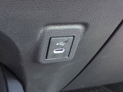Used 2026 Toyota Corolla LE FWD image 17