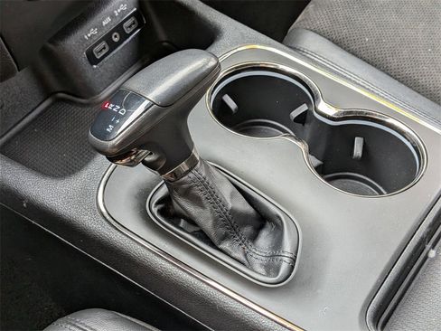 Used 2019 Dodge Durango GT image 18