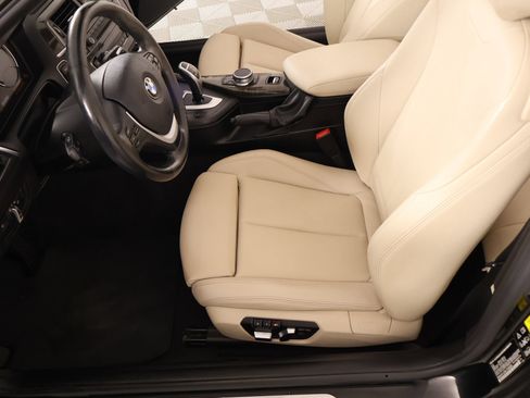 Used 2020 BMW 230i xDrive Convertible w/ Convenience Package AWD/4WD image 12