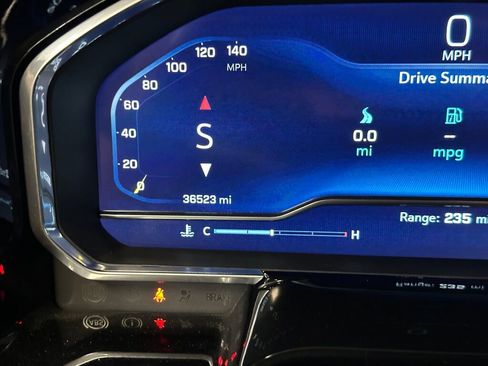 Certified 2022 Chevrolet Silverado 1500 LT image 9