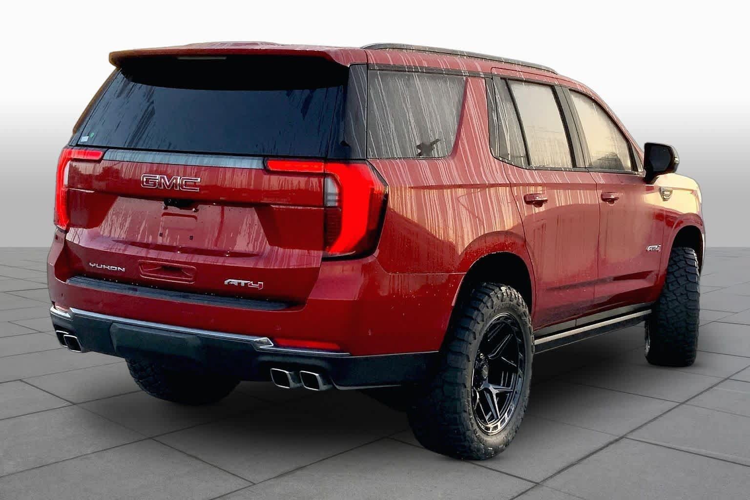 Used 2026 GMC Yukon AT4 w/ AT4 Premium Plus Package AWD/4WD image 12