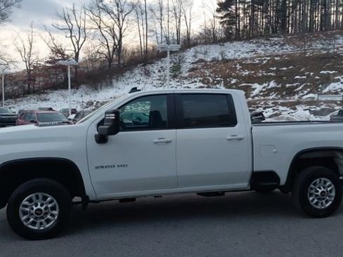 Certified 2024 Chevrolet Silverado 2500 LT image 7