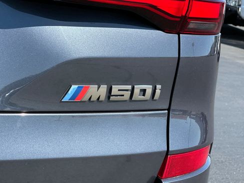Used 2020 BMW X5 M50i w/ Premium Package image 33