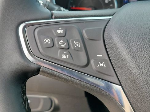 Used 2024 Chevrolet Equinox LT w/ LPO, Floor Liner Package FWD image 19
