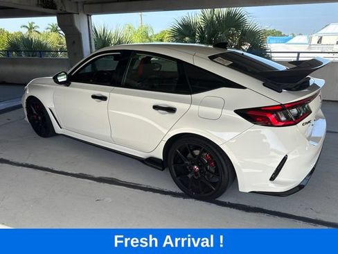 Used 2025 Honda Civic Type R image 17
