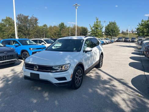 Used 2018 Volkswagen Tiguan SE image 7
