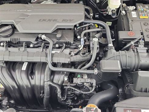 Certified 2025 Hyundai Kona SEL image 27