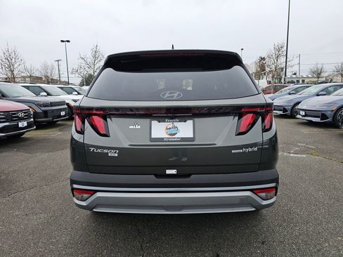 Used 2025 Hyundai Tucson Blue image 4